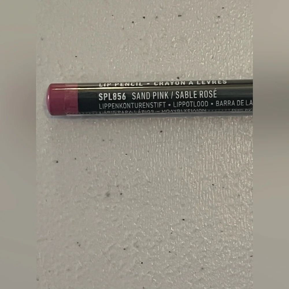 NYX Lip Pencil